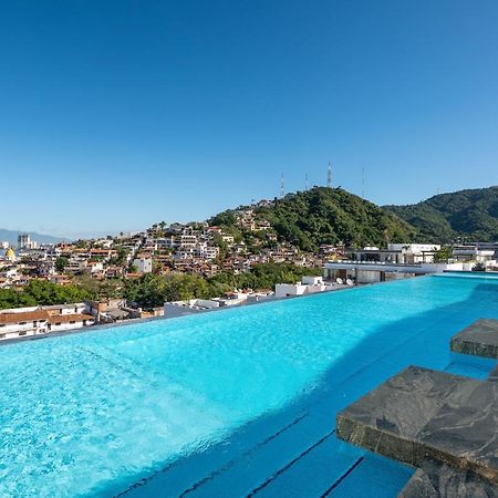 Madero 320 - 310 Hotel Puerto Vallarta Exterior photo